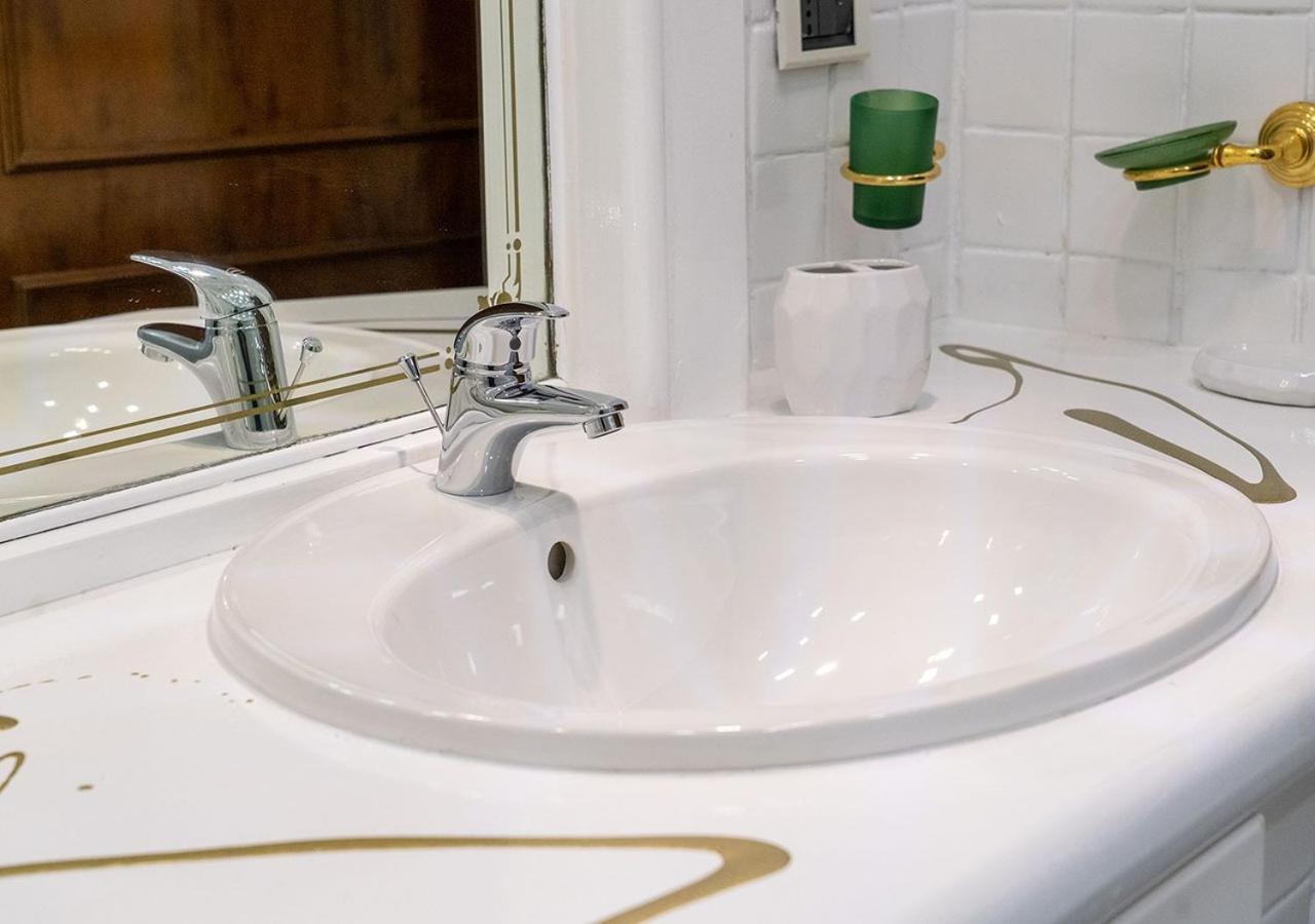 Vesuvius Luxury Home Napoli Bagian luar foto